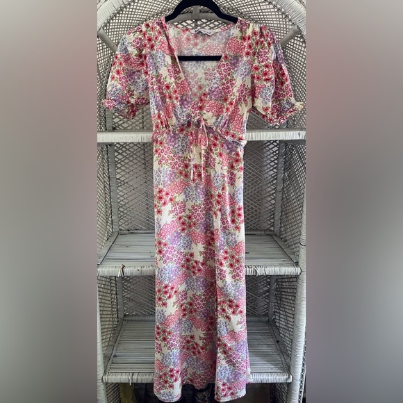 NWOT - SO Size Small Floral Midi Dress Cap Sleeves - Picture 1 of 11